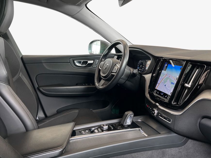 Volvo  Momentum Pro