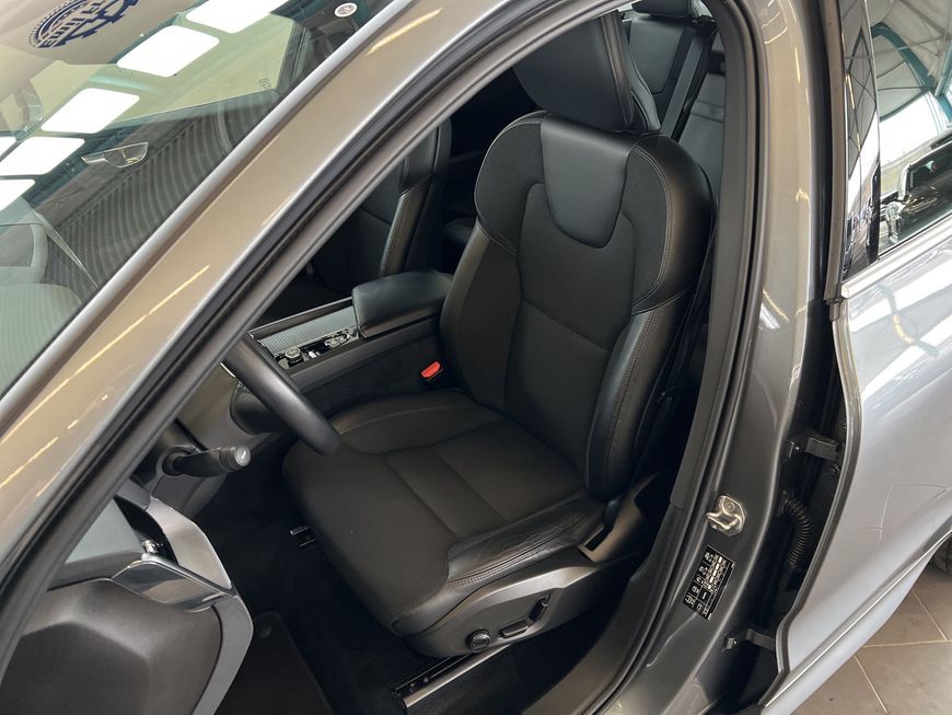 Volvo  Momentum Pro