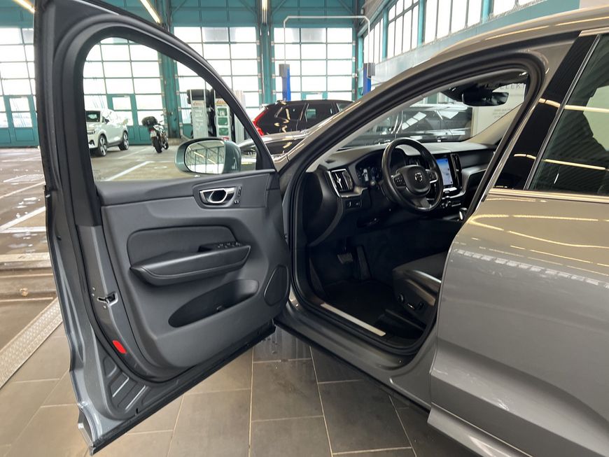 Volvo  Momentum Pro