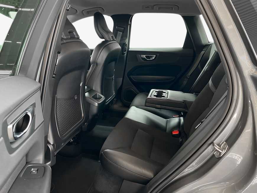 Volvo  Momentum Pro