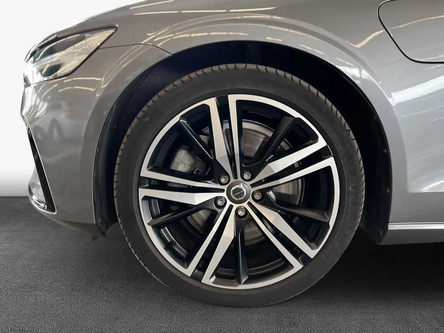 Volvo  RDesign