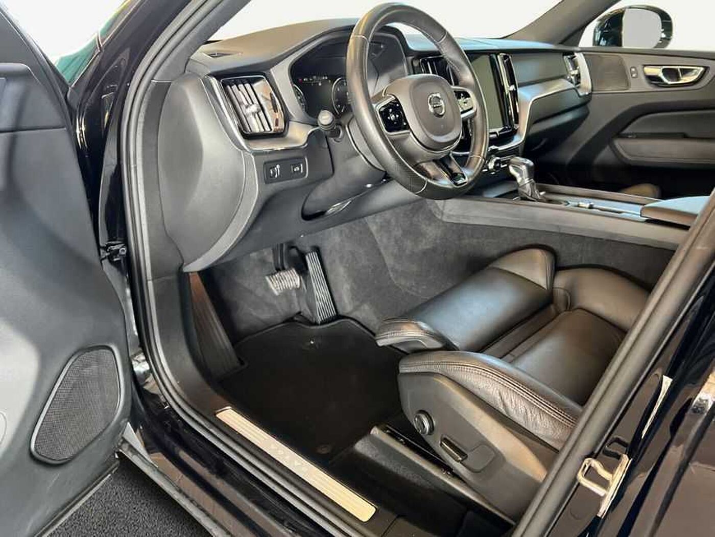 Volvo  19'