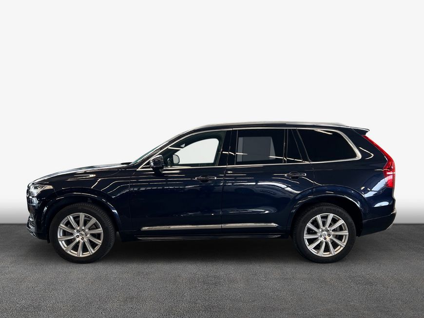Volvo  D5 AWD  Aut Glasd Luftf 360° BLIS