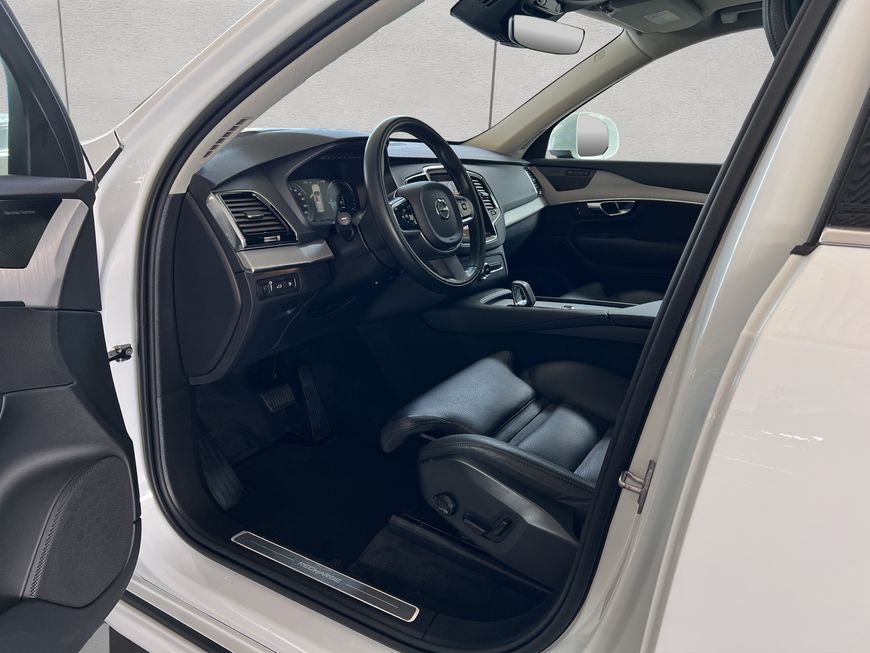 Volvo  Expression