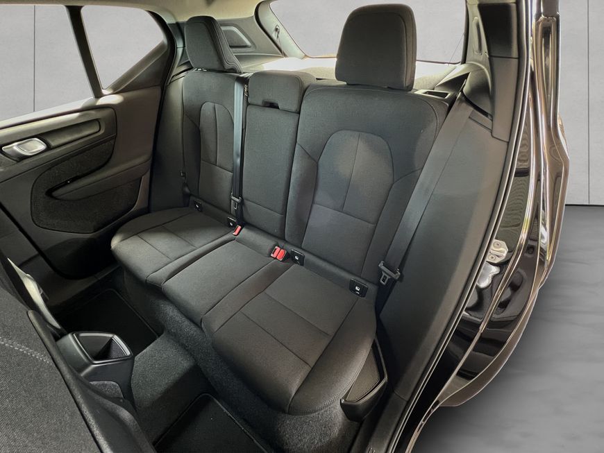 Volvo  Momentum Core