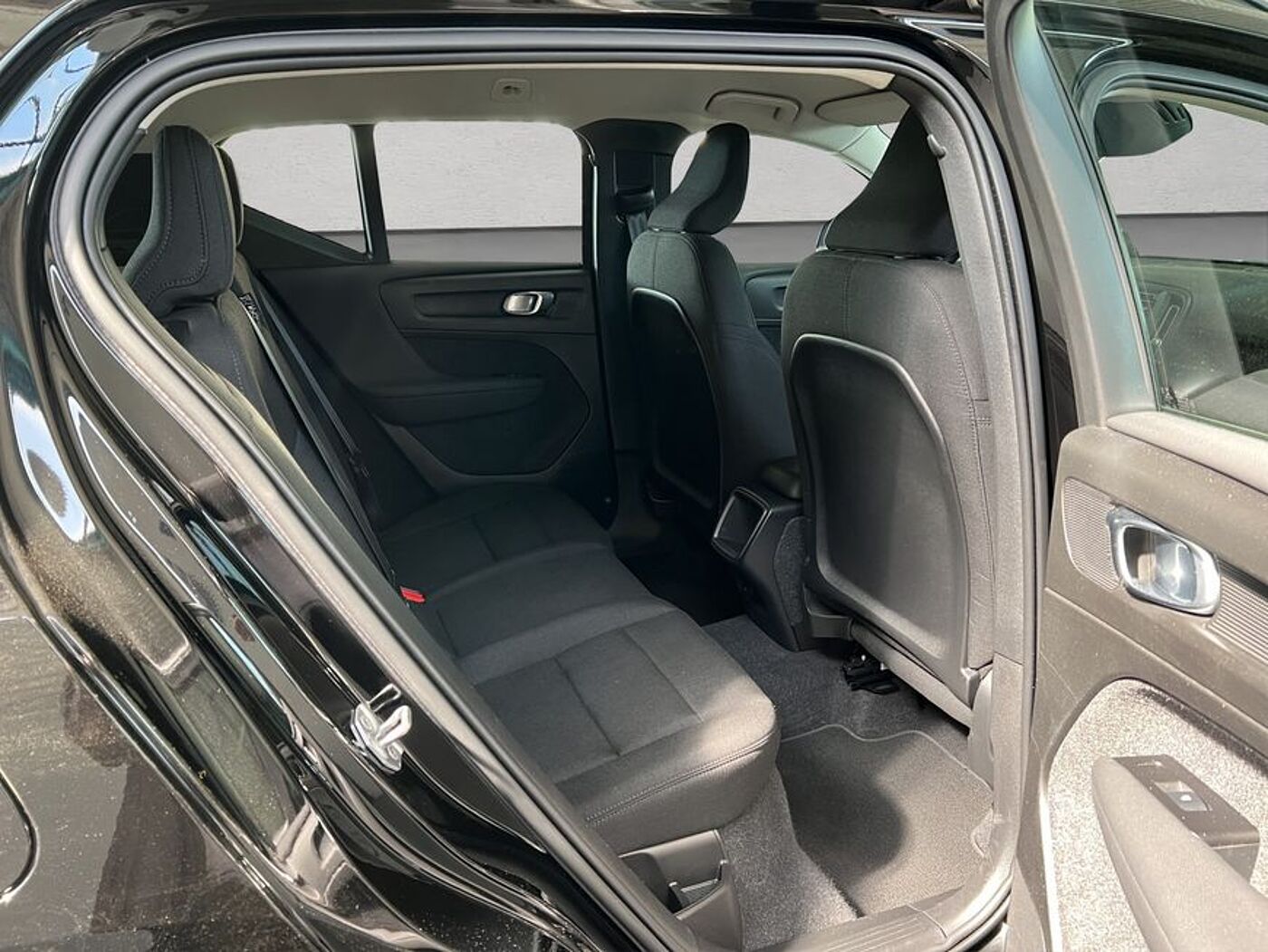 Volvo  Momentum Core