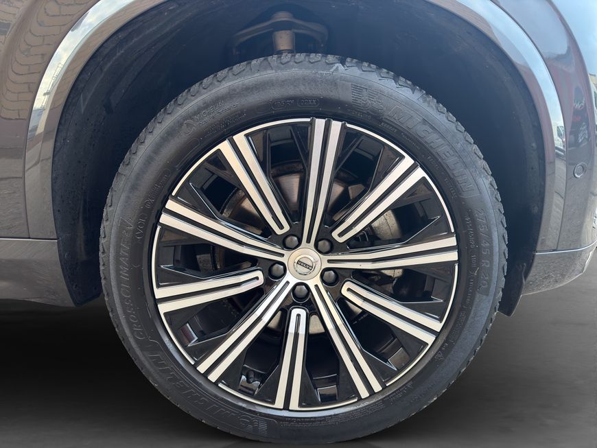 Volvo  Plus Bright