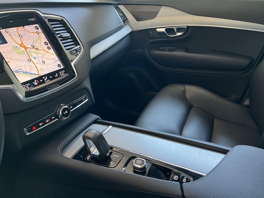 Volvo  Expression