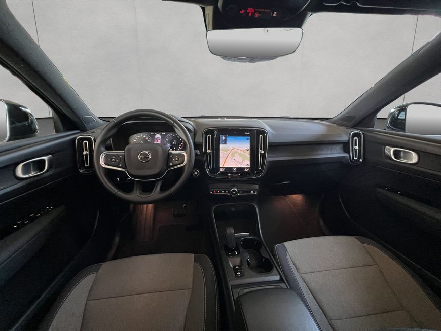 Volvo  Momentum Pro