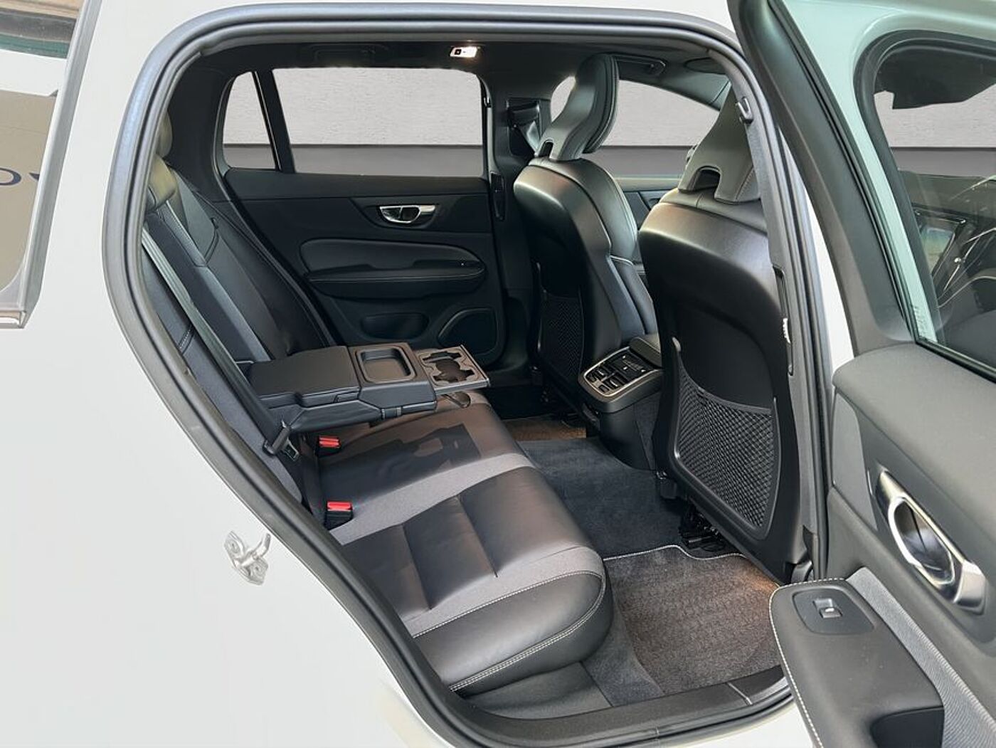 Volvo  T6 AWD  Aut Glasd HeadUp PilotAssist