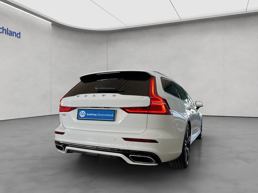 Volvo  T6 AWD  Aut Glasd HeadUp PilotAssist