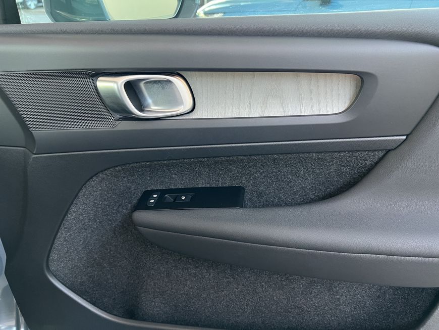 Volvo  T4 Recharge  DKG Leder Navi LED Kamera