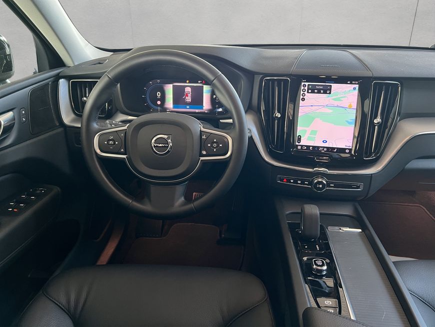 Volvo  Momentum Pro
