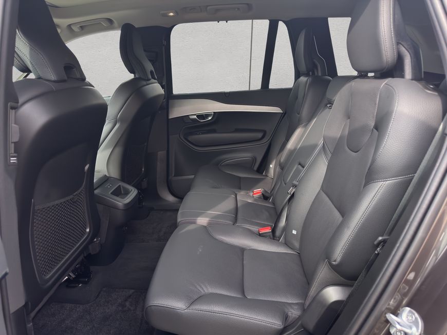 Volvo  Plus Bright
