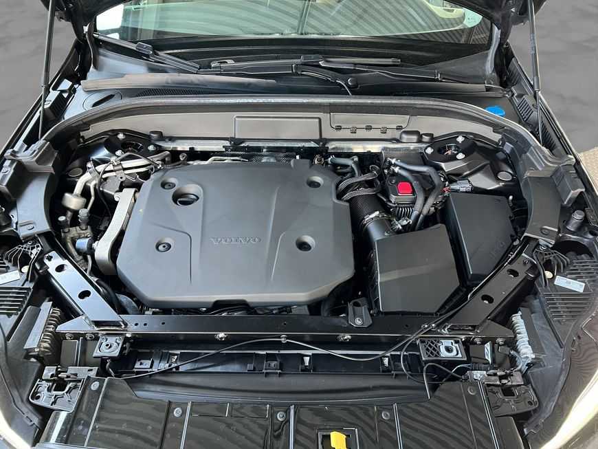 Volvo  Momentum Pro