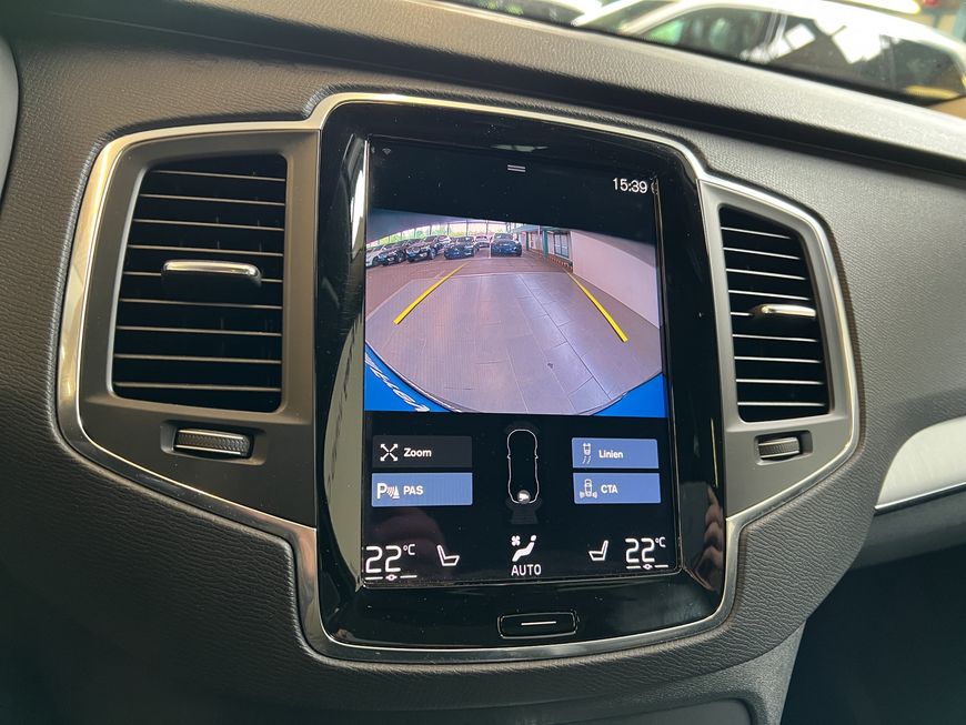 Volvo  Momentum Pro