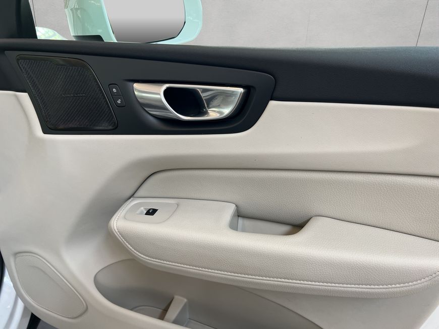 Volvo  Momentum Pro