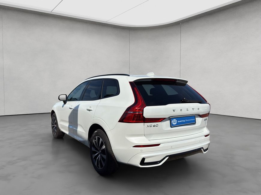 Volvo  Plus Dark