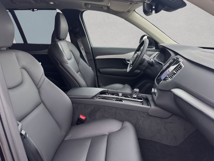Volvo  Plus Bright