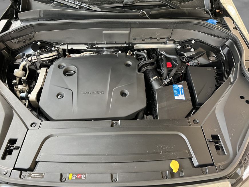 Volvo  Plus Bright