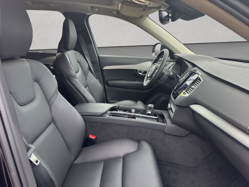 Volvo  Plus Bright