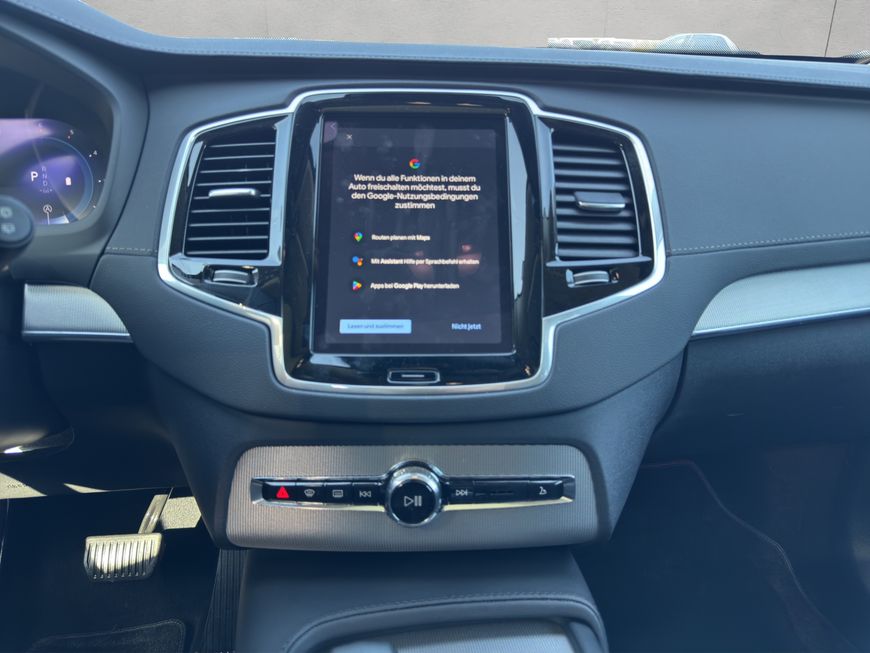 Volvo  Plus Bright