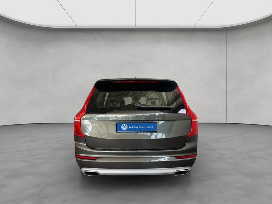 Volvo  Momentum Pro