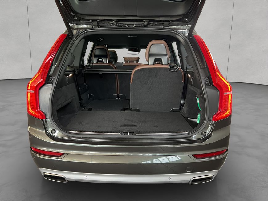 Volvo  Momentum Pro