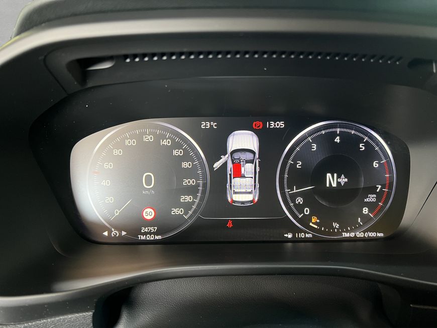 Volvo  Momentum Core