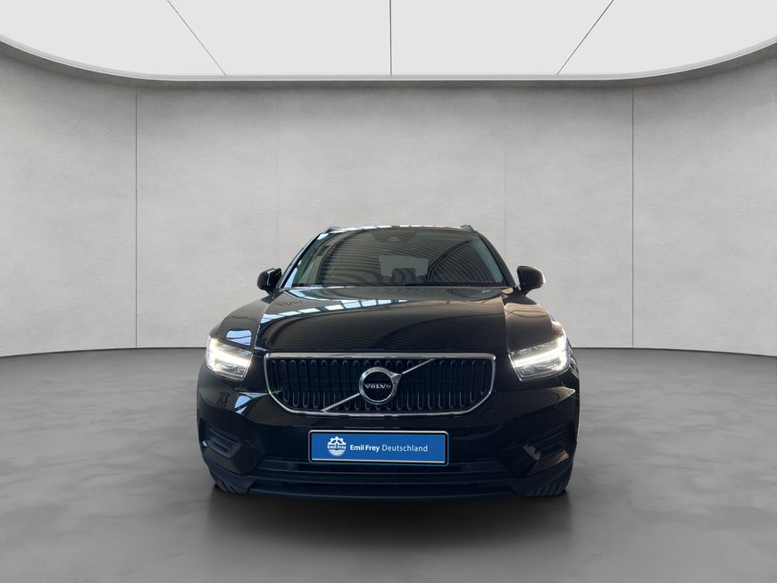 Volvo  Momentum Core