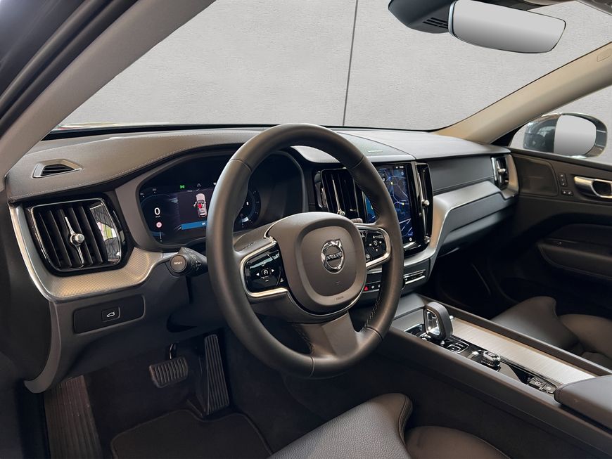 Volvo  Ultimate Bright