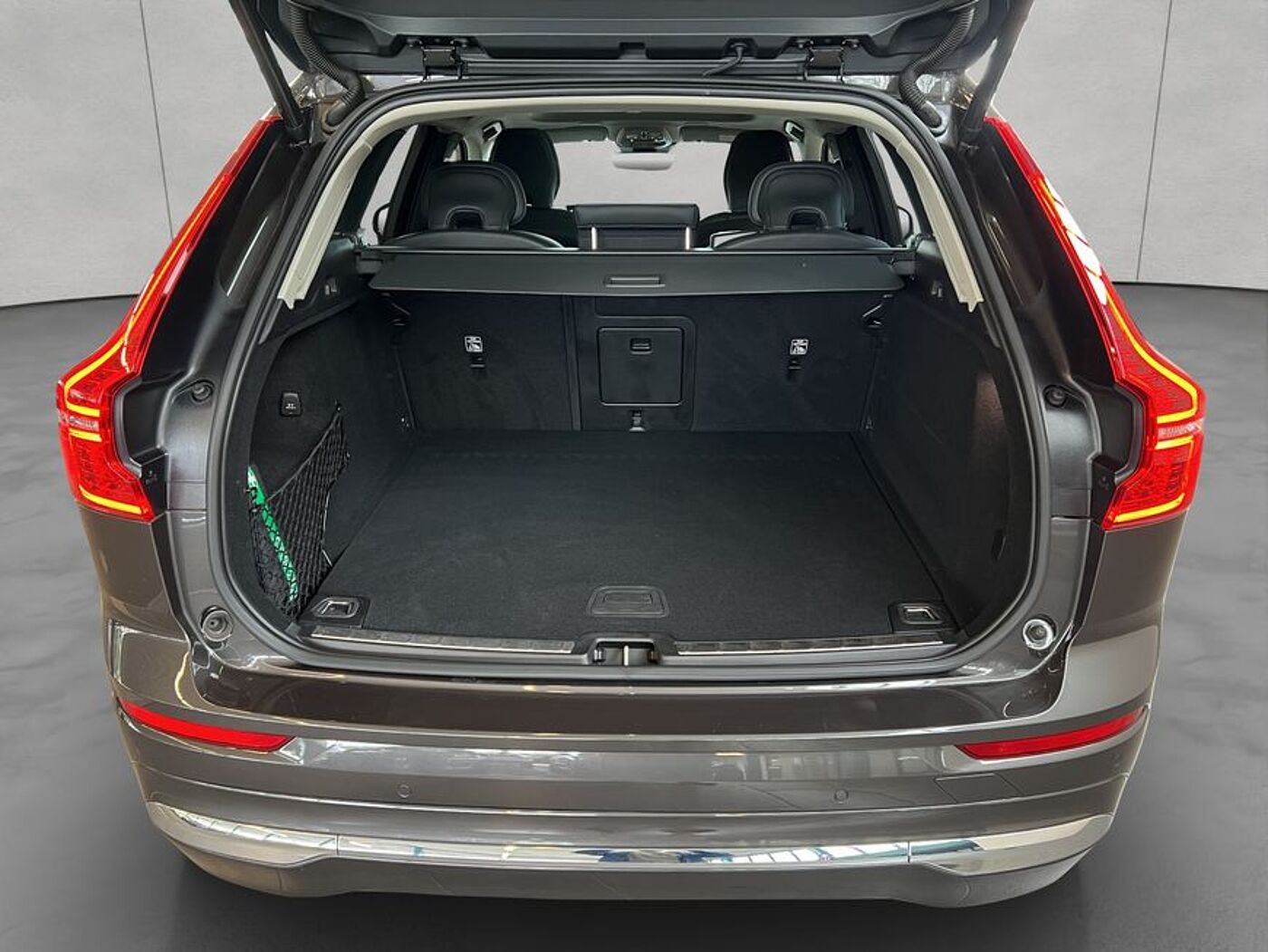 Volvo  Ultimate Bright