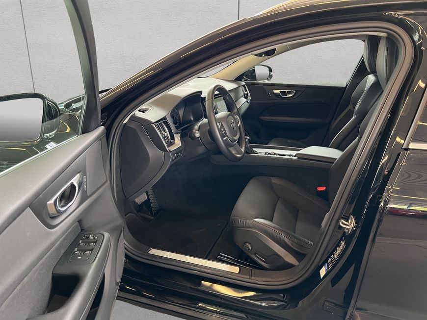 Volvo  Momentum Pro