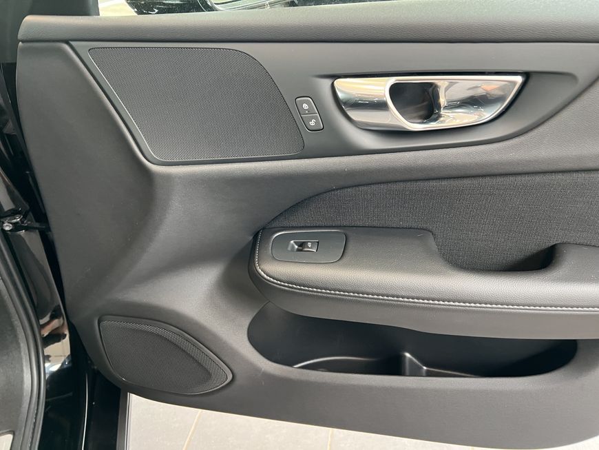 Volvo  Momentum Pro