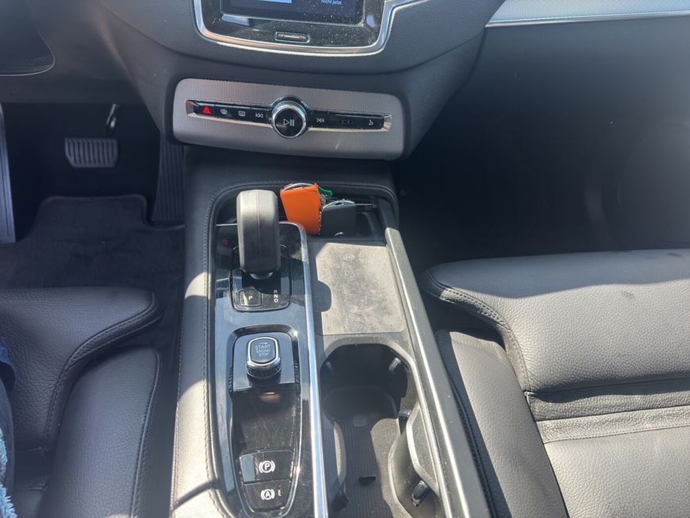 Volvo  Plus Bright