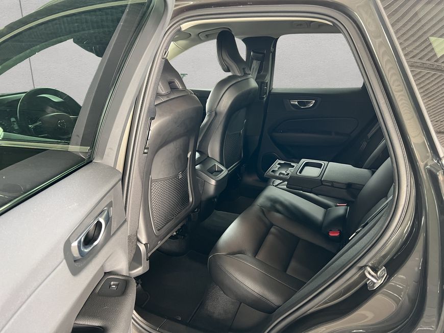 Volvo  Momentum Pro