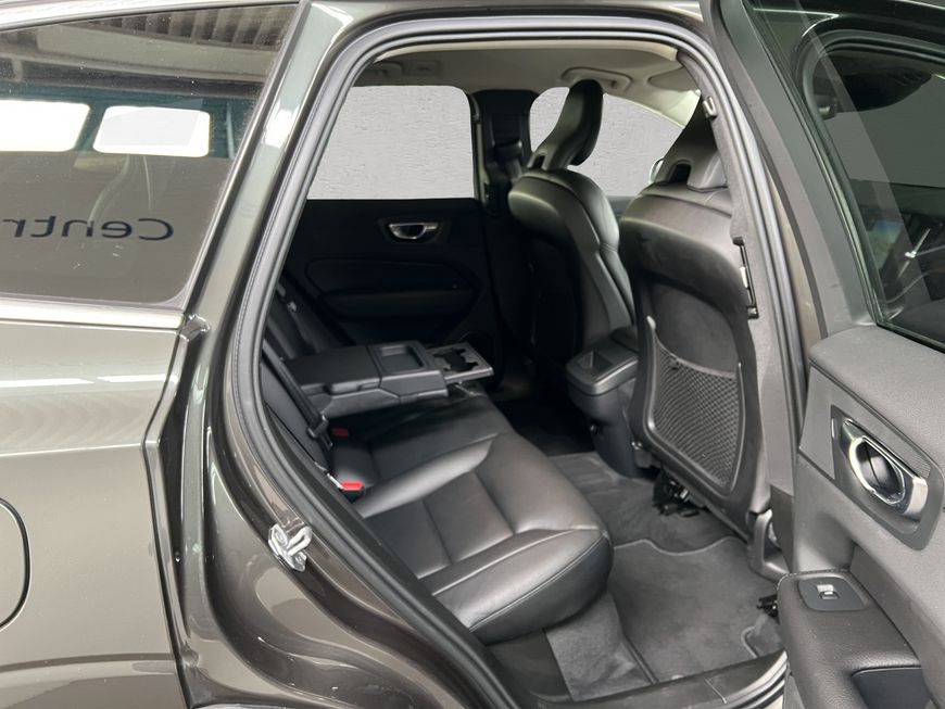Volvo  Momentum Pro