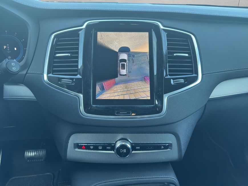 Volvo  Plus Bright