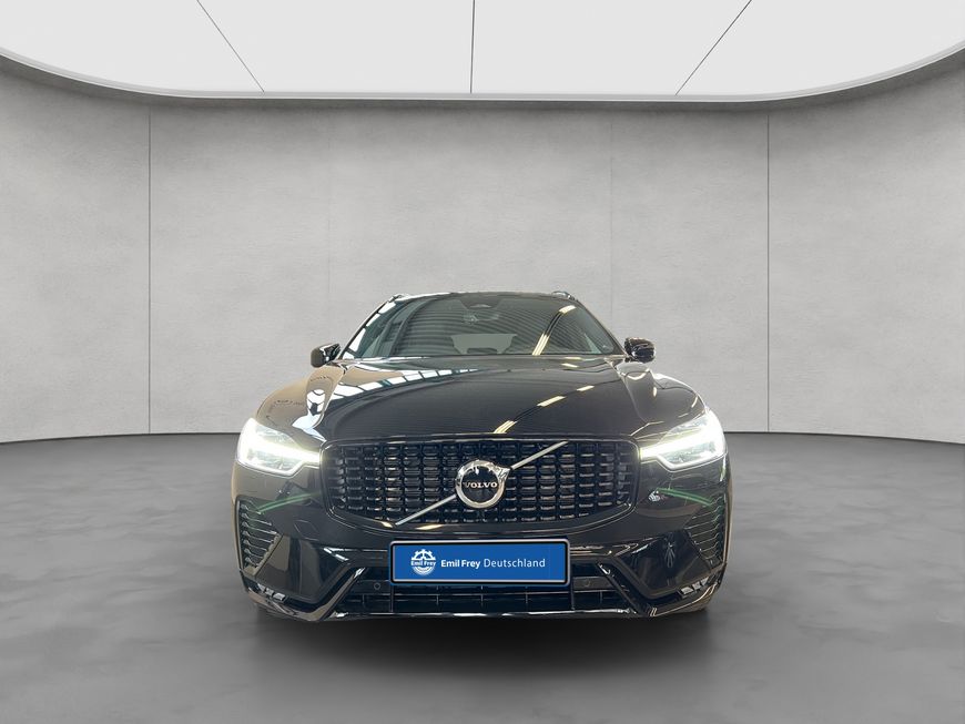 Volvo  Plus Dark