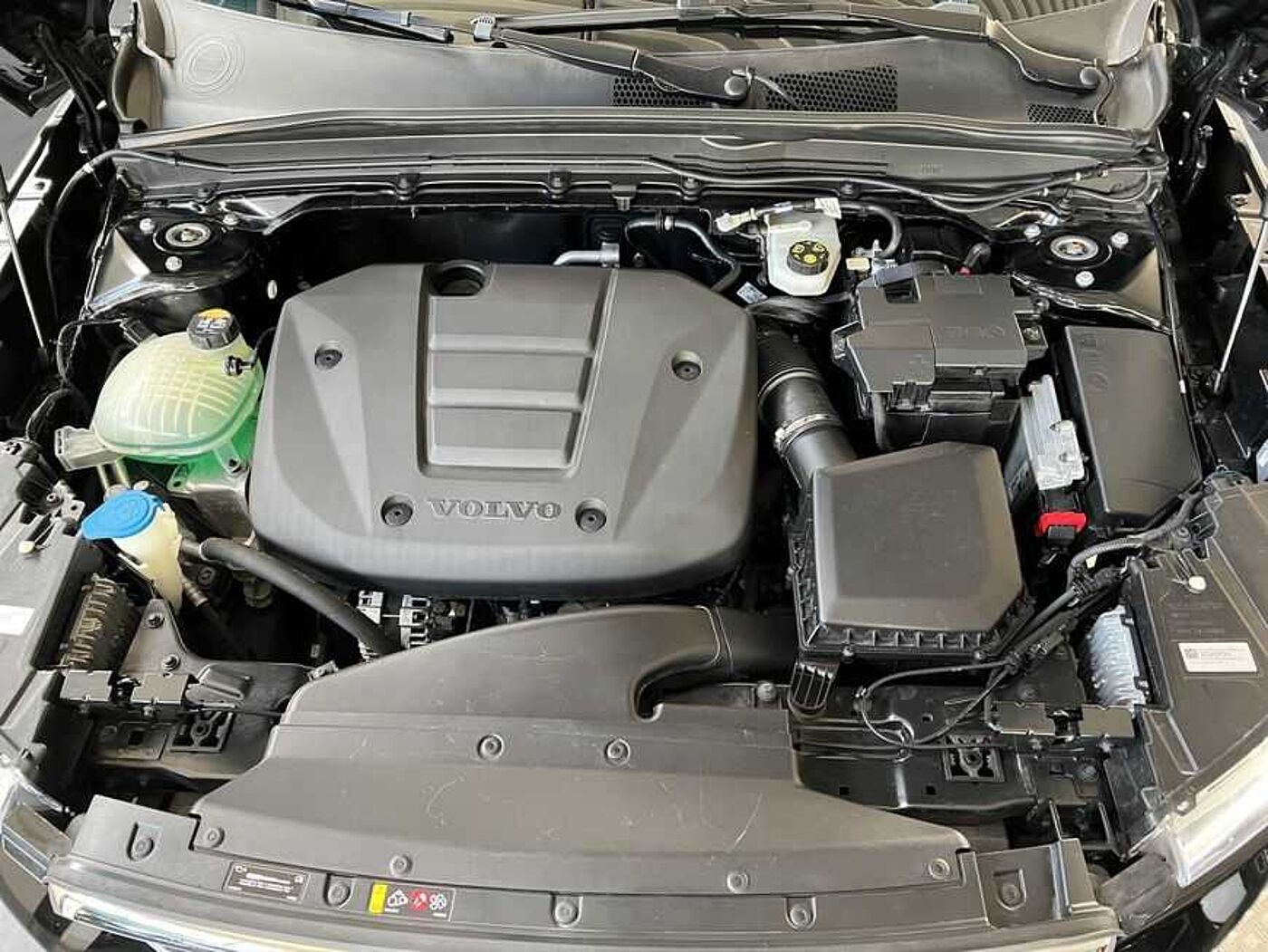 Volvo  Momentum Core