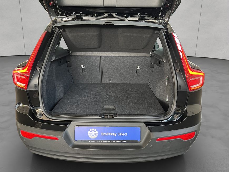 Volvo  Momentum Core