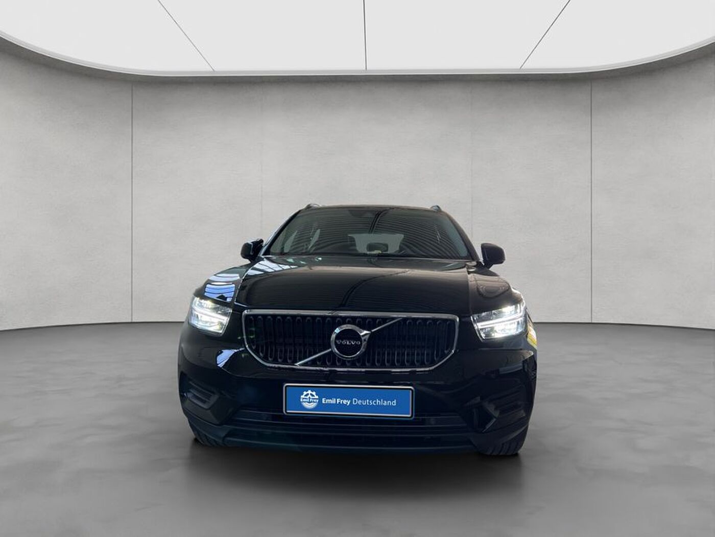 Volvo  Momentum Core