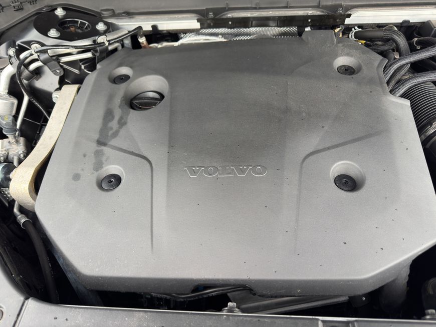 Volvo  Plus Bright