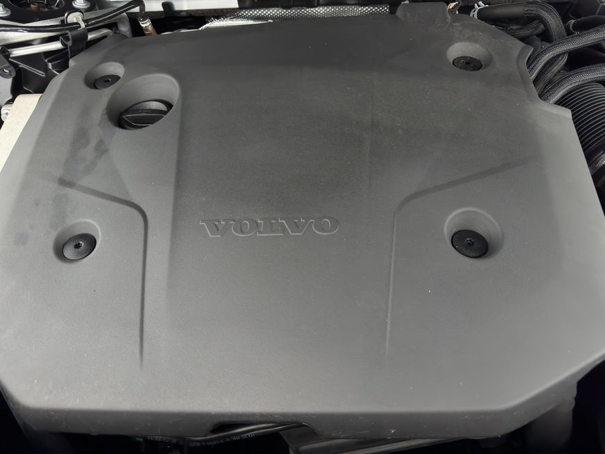 Volvo  Plus Bright