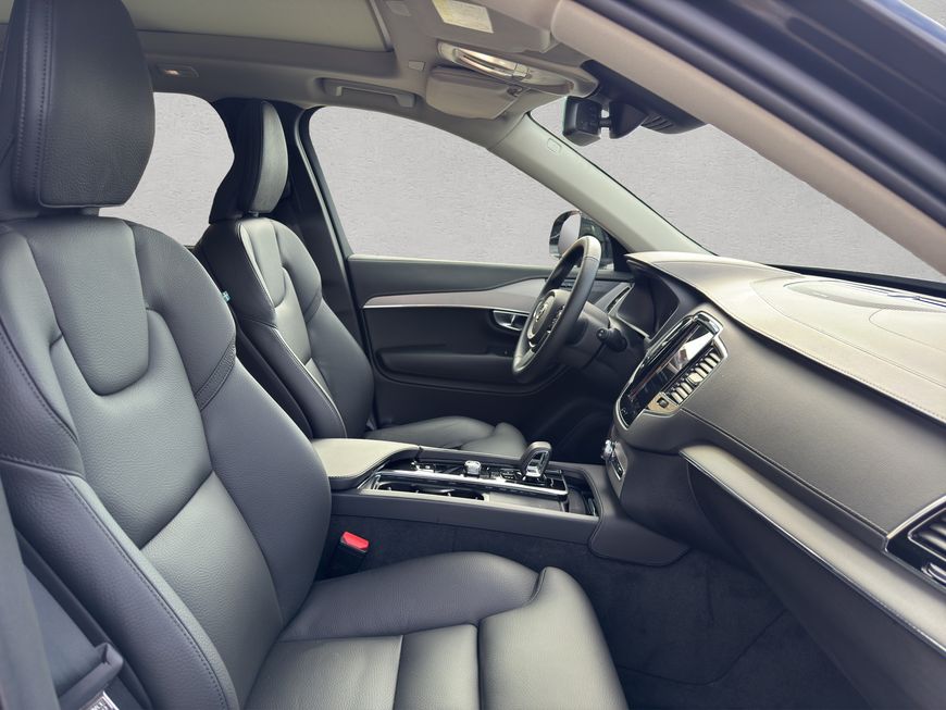 Volvo  Plus Bright