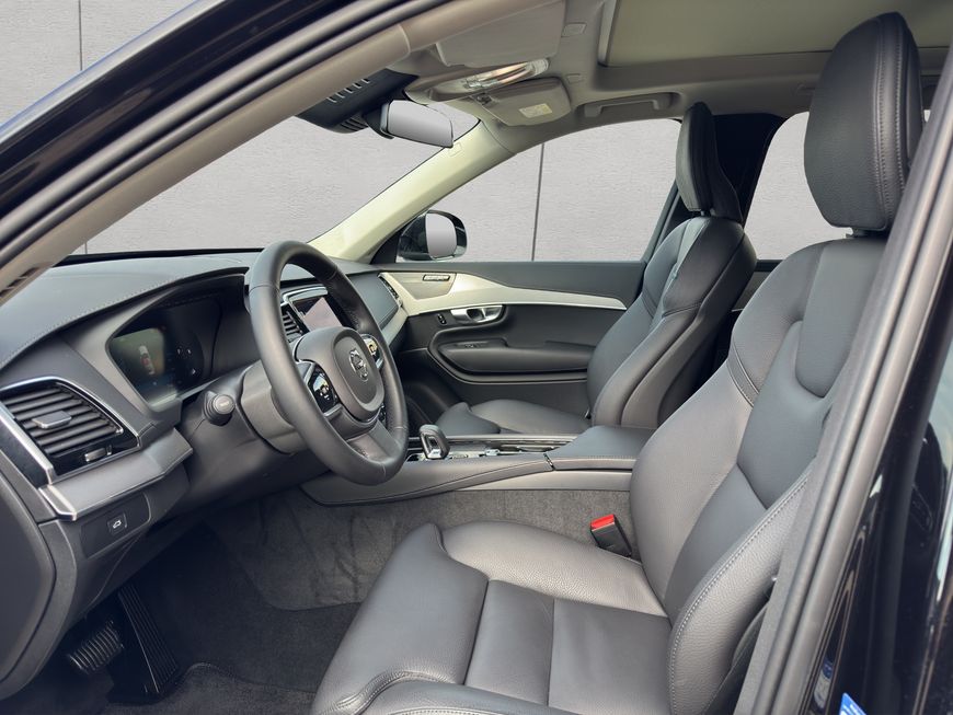 Volvo  Plus Bright