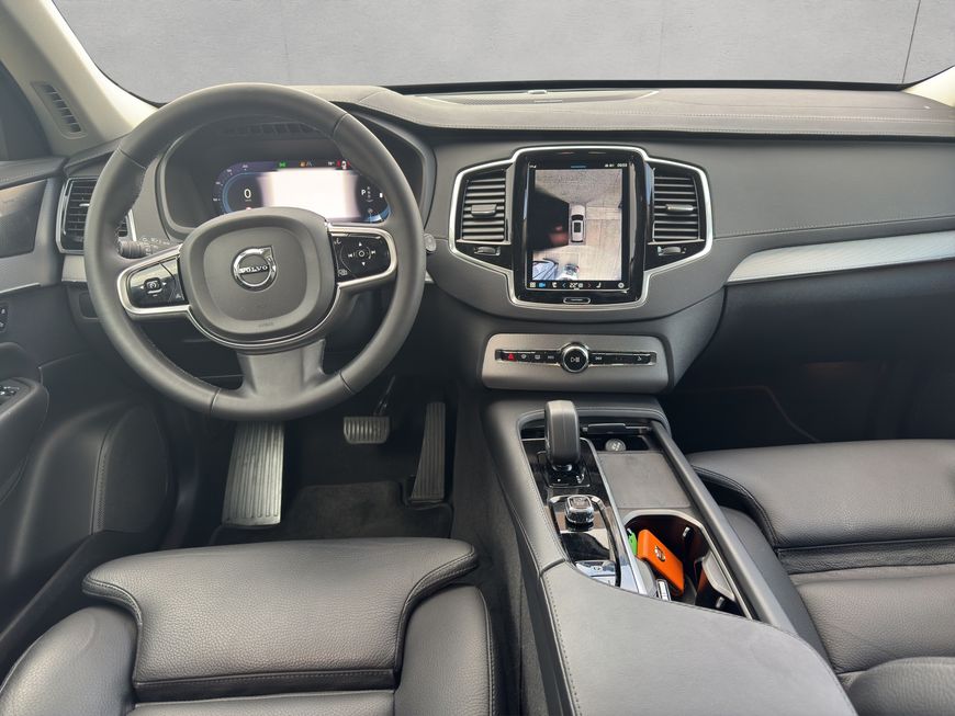Volvo  Plus Bright