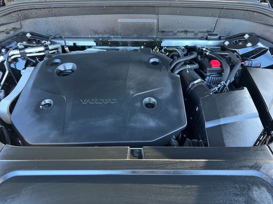 Volvo  Plus Bright