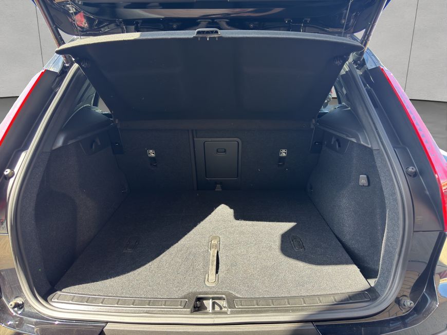 Volvo  Core