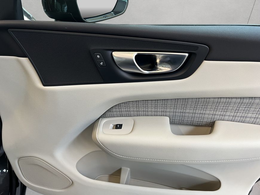 Volvo  Essential